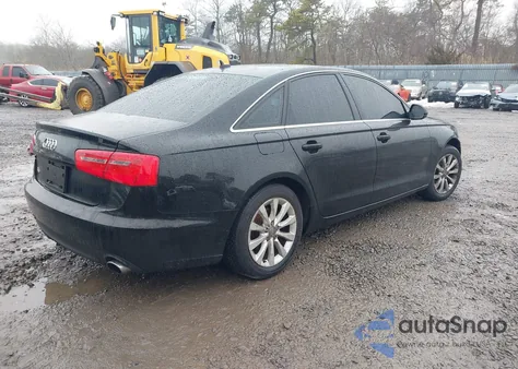 2013 Audi A6 2.0T Premium z USA, uszkodzony, nr VIN WAUFFAFCXDN020407